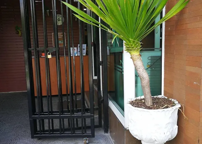 忆甲迈10号绿景套房酒店 曼谷